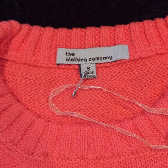 Bright Pink Sweater - Picture 3 of 3
